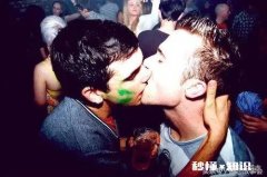 正常的定义是什么和大多人不一样就是不正常吗