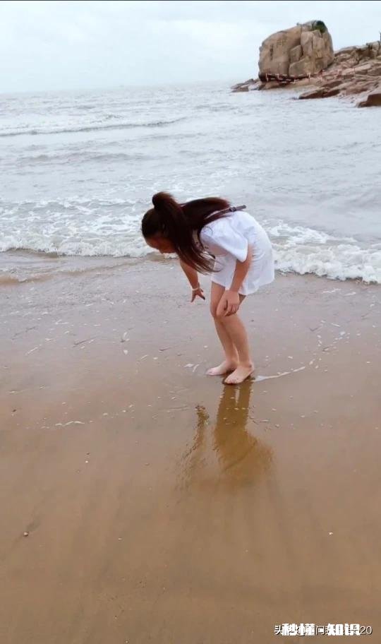 一个每天晚上睡前都找你聊天到晚安的人，是喜欢你吗