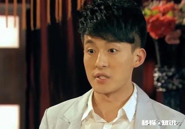 爱情公寓中吕子乔是做什么工作的