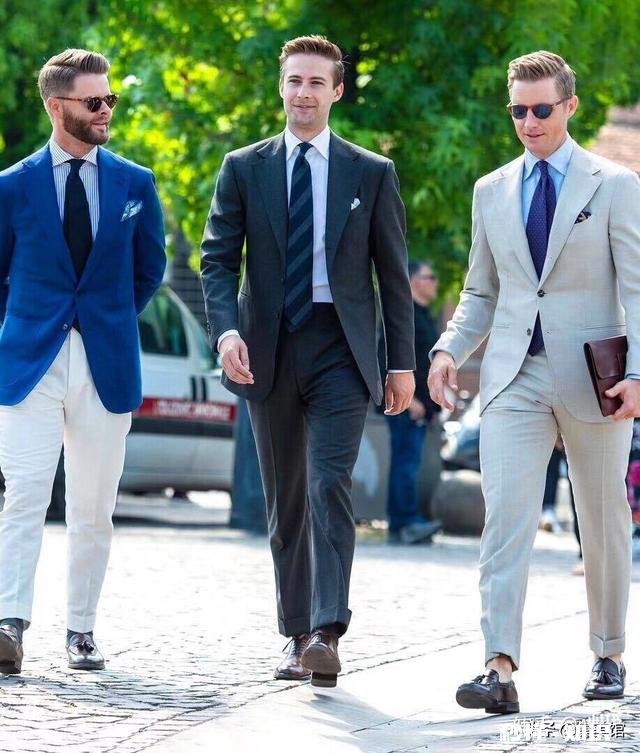 男士怎样穿搭才显成熟又稳重
