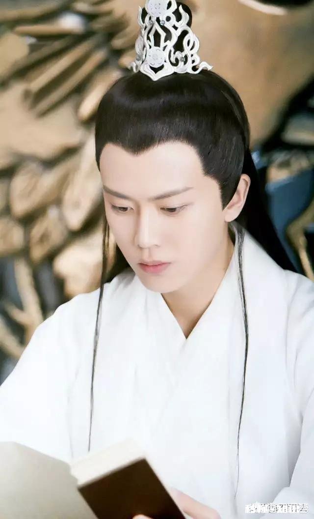 朱一龙，邓伦，任嘉伦古装扮相，你更喜欢谁