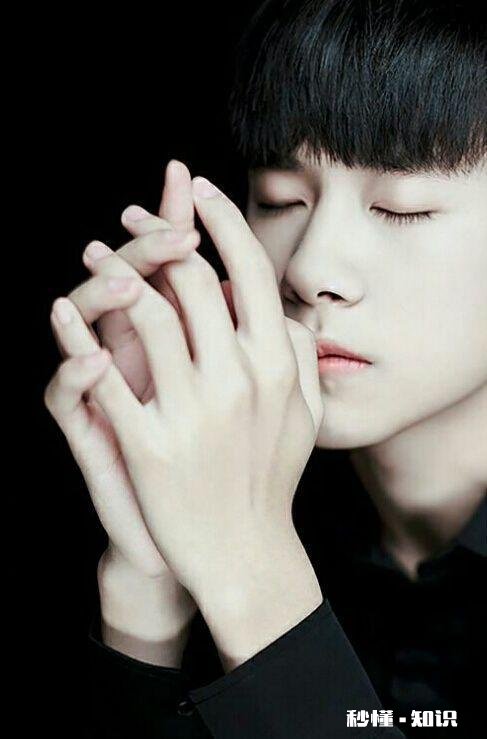 你们最喜欢的男明星是谁和最喜欢的女明星分别是谁