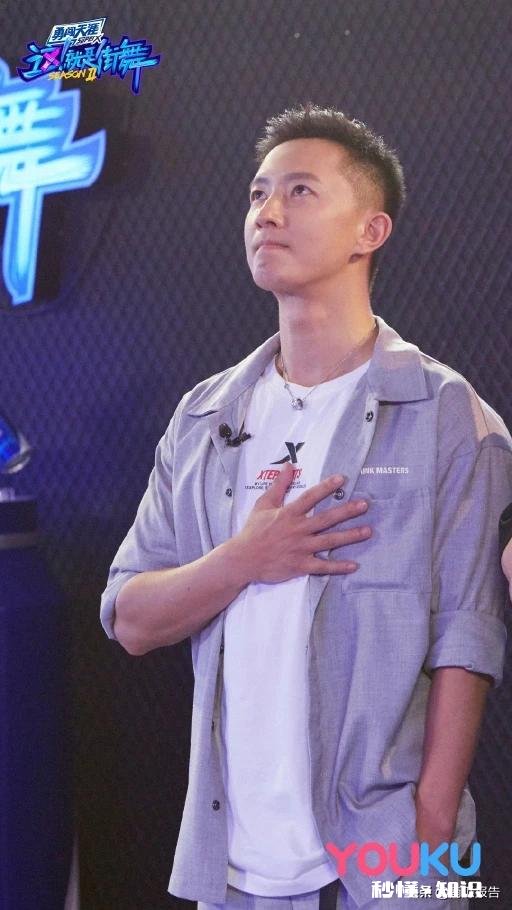 易烊千玺队的舞蹈真比韩庚队的好吗