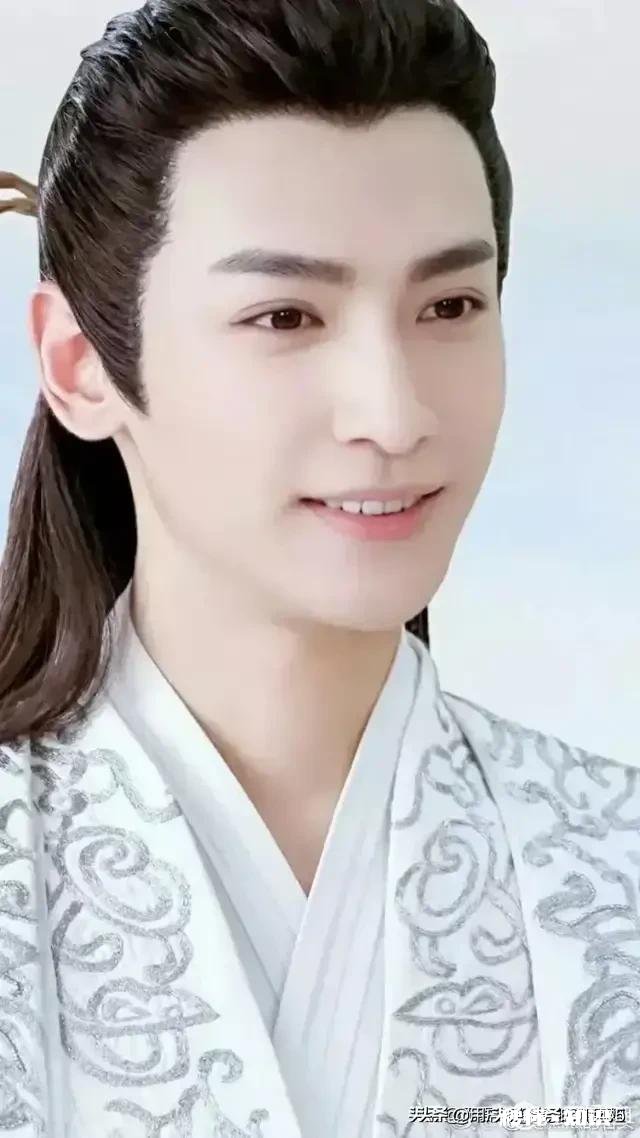 说说你是什么时候,因为什么喜欢罗云熙的