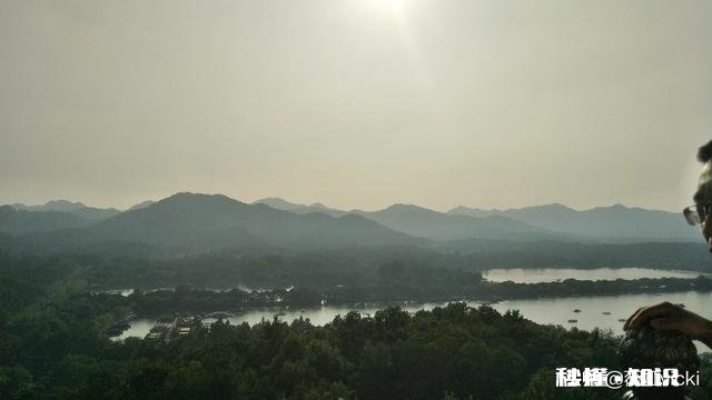 哪首诗最能体现泰山的独尊哪首诗最能表达西湖的景美