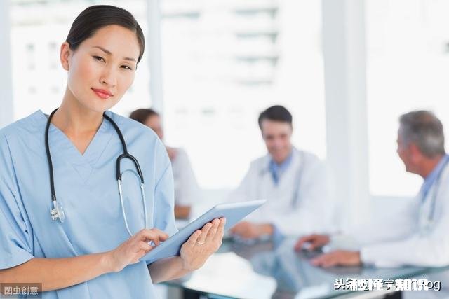 医生一般一天工作几个小时，一年有多少假期呢，不能平衡生活和工作是真的吗