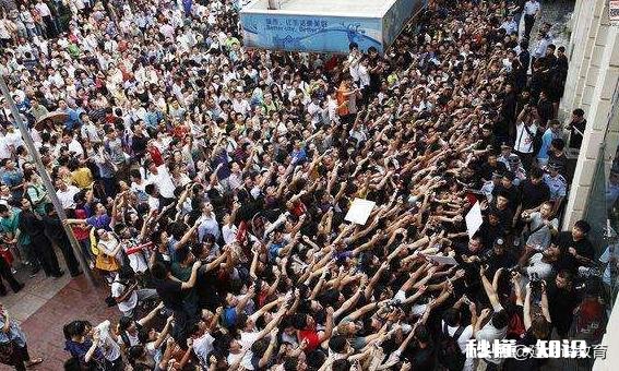 日韩的 追星一定要去学习日语韩语才算真正喜欢吗你觉得呢