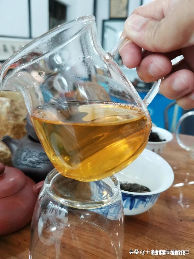 三万块一斤的茶和几百块钱的茶真的不一样么