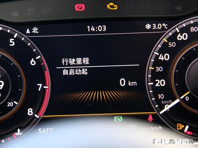 君威20t和高尔夫1.4t哪个保值