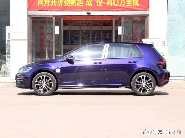 君威20t和高尔夫1.4t哪个保值