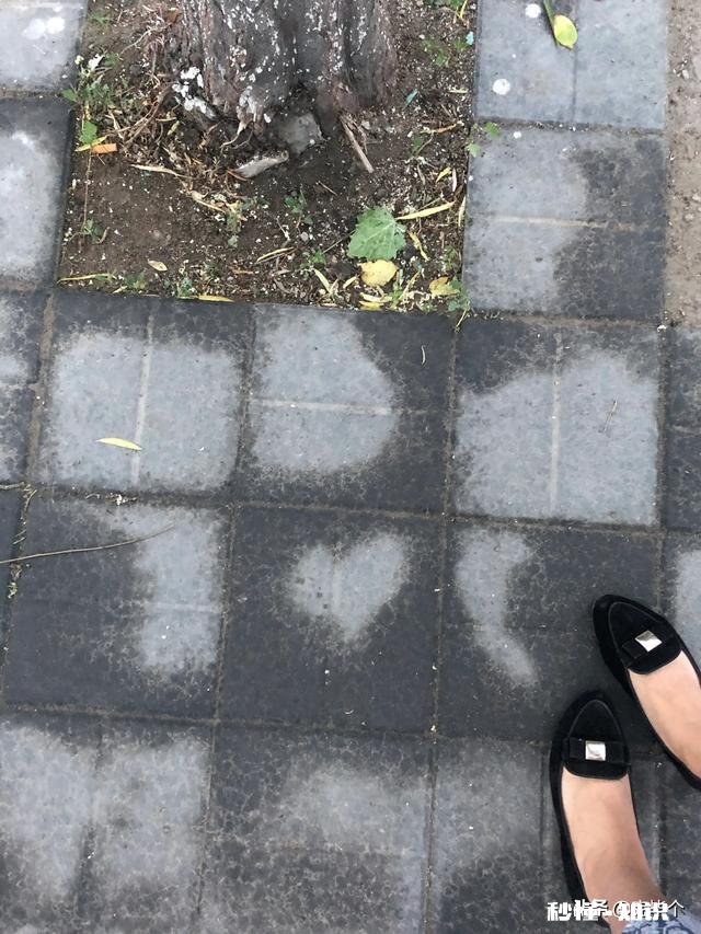 男朋友微信头像一直用我和他的合照，算不算很爱很爱我