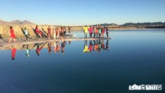 国内哪里适合8月旅游