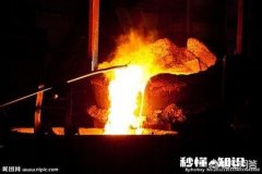 上联：雨润新芽风拂柳，下联怎么对