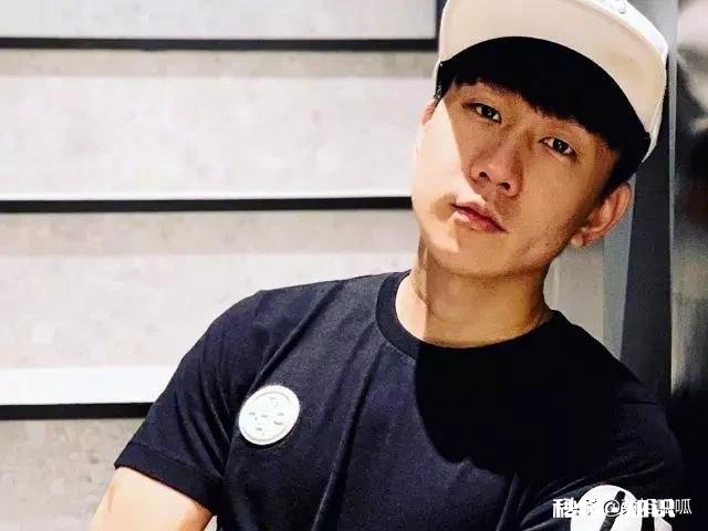 如何评价《梦想的声音》中林俊杰的现场表现