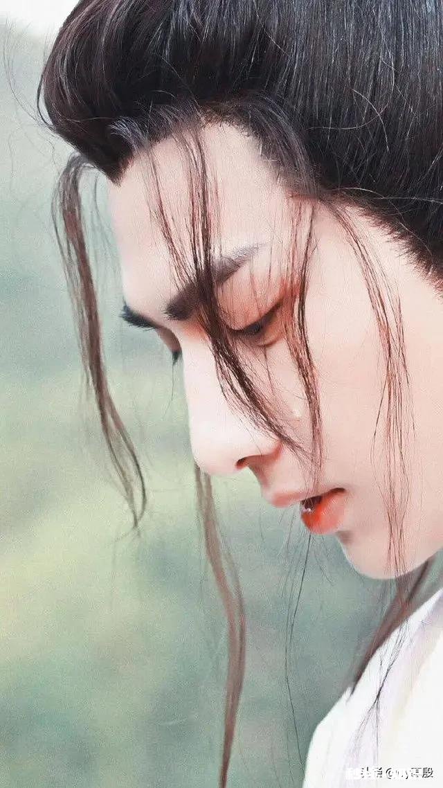 如何评价《香蜜沉沉烬如霜》罗云熙的演技