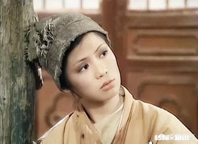 金庸笔下的杨过，除了小龙女外，还有另一位女师傅，她是谁呢