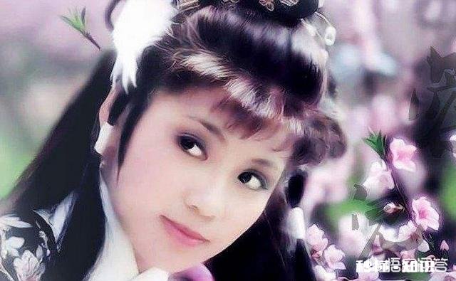 金庸笔下的杨过，除了小龙女外，还有另一位女师傅，她是谁呢