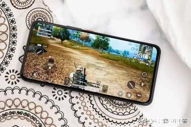 iQOO 3这手机适合重度的游戏玩家吗