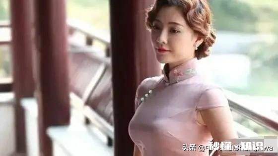 很在意现女友跟前男友同居过，如何正确看待