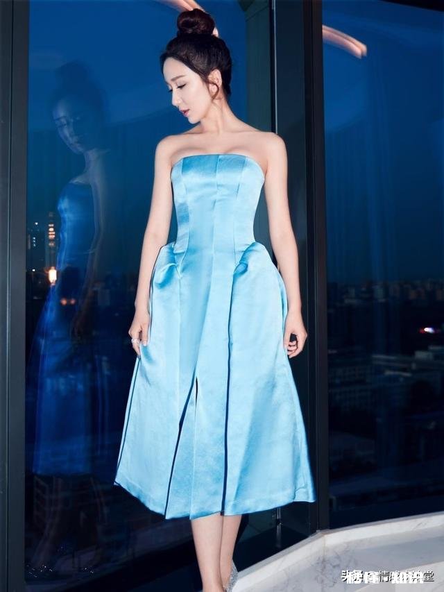 为什么女生穿抹胸裙不会掉