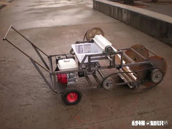 哪里能造出蓝莓采摘机这种机器