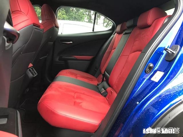 雷克萨斯UX怎么样