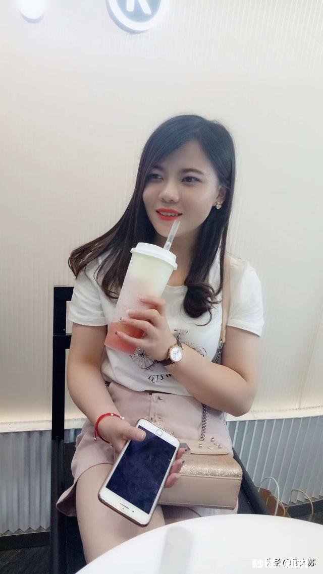 跟女朋友分手，女朋友以死逼我怎么办