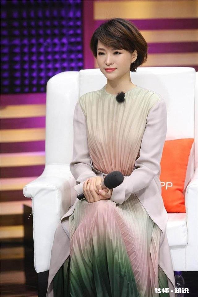 怎样使一个女人更优秀物质、金钱、才华、能力还是地位，你怎么看