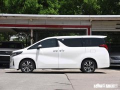 挂雷克萨斯车标的埃尔法即将来袭，土豪们加价的钱准备好了吗