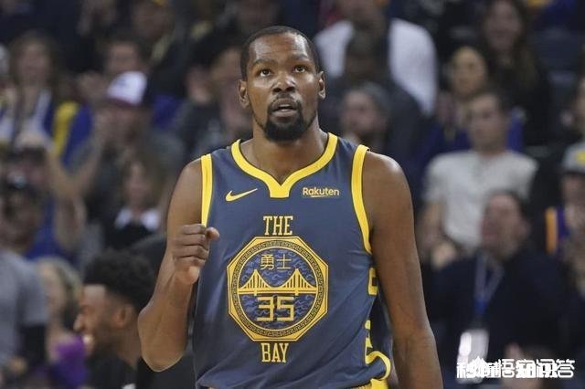 美国NBA的收视率直线下滑，球迷纷纷将责任推给詹姆斯，你怎么看