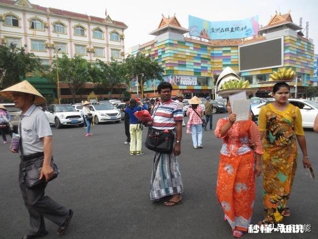 谈七年恋爱分手啦，我整天整天的走不出来，该怎么办