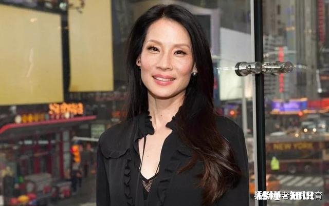 小孩子长的丑，心里很自卑怎么能让她改变思维，自信起来