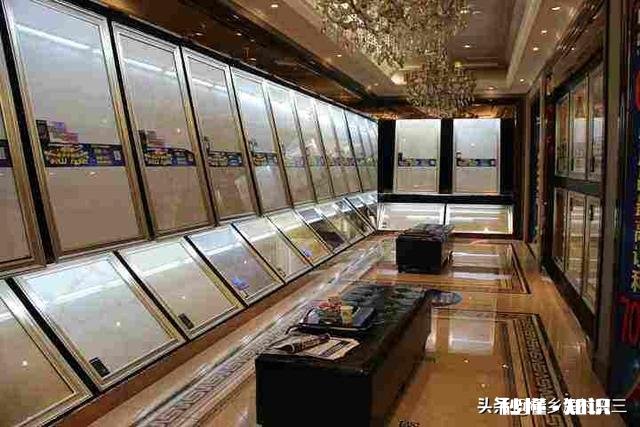 农村建房子，购买瓷砖是网上买，还是实体店买好些呢要注意什么