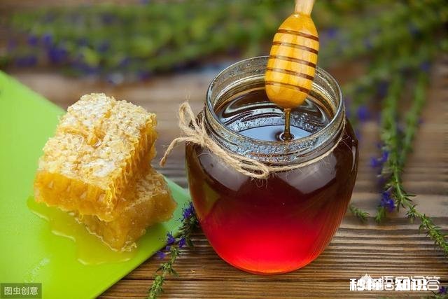 我想买蜂蜜，意蜂蜜好还是土蜂蜜好，可介绍推荐下好吗