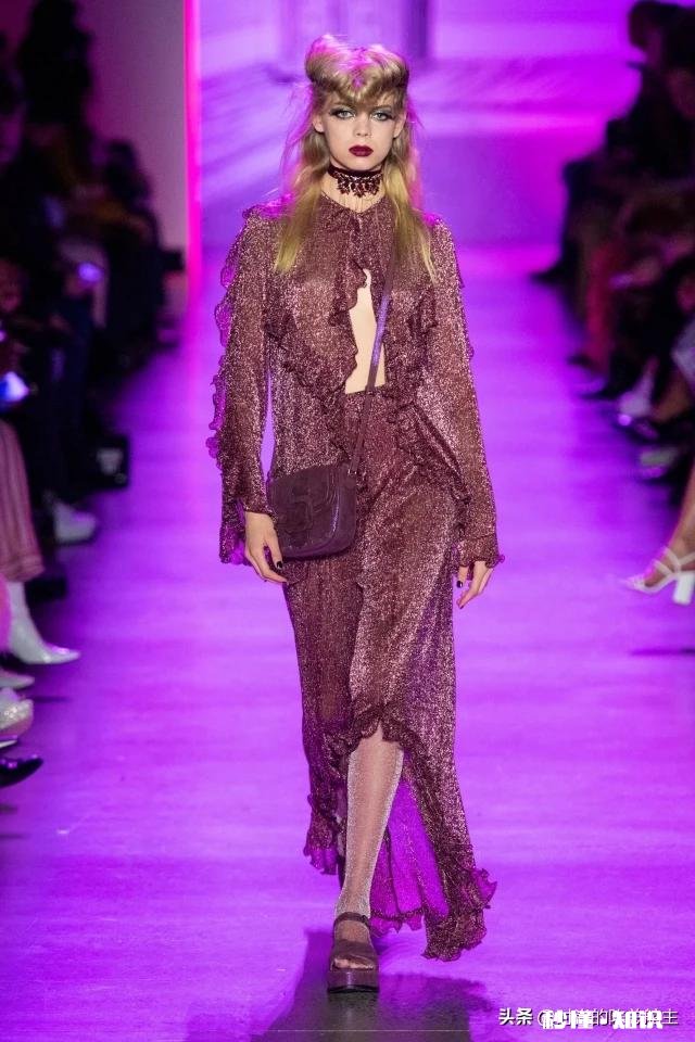 女装的布料如何选择