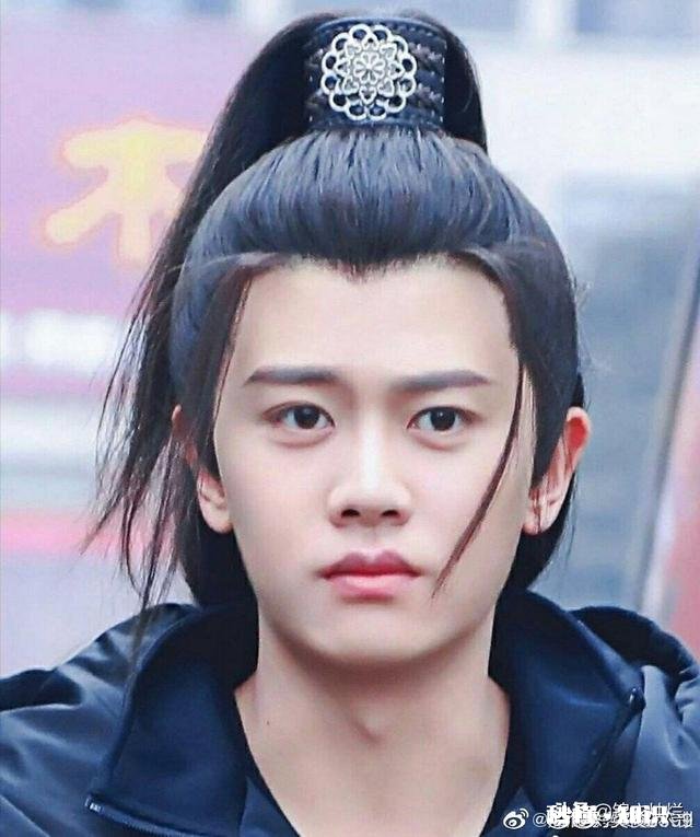 这年头演戏真正靠演技的火的，真不多，任嘉伦算吗