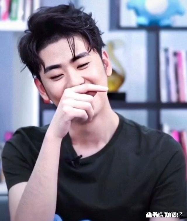 张云雷的路人缘怎么样,是什么原因让你路转粉