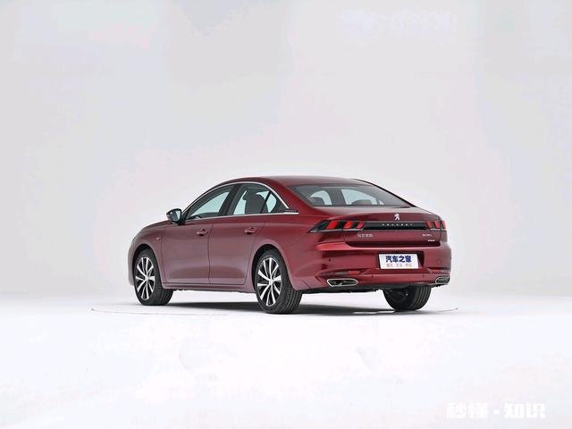 有些人的车随时看起来都崭新的一点灰尘都没怎么做到的