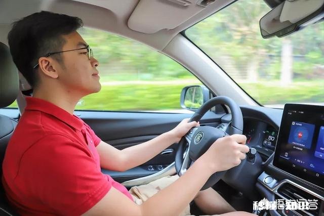 如何判断到底要买插混、混动还是纯电动车