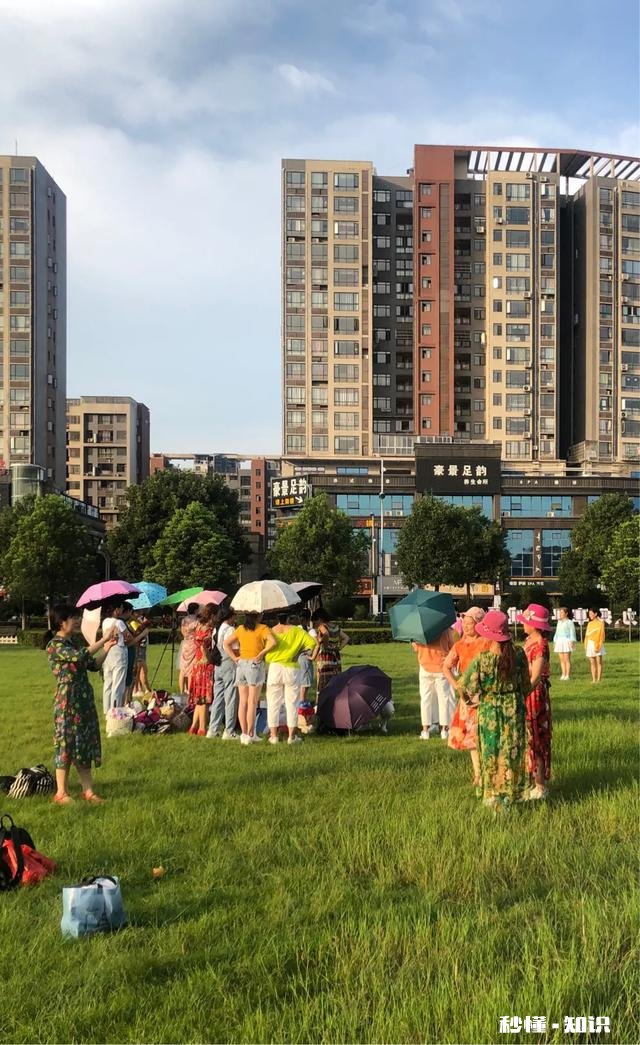 感觉都在说彩礼，没人谈嫁妆吗