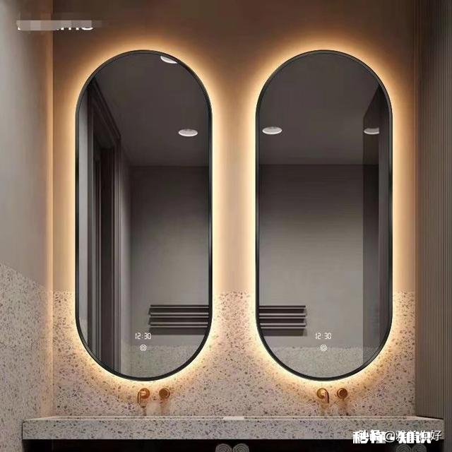 女朋友说我影响她考试,要跟我一个月不联系,如果我说一句话他就立马把我删了,什么心理