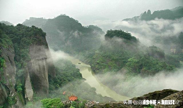 七月份的旅游圣地是哪里