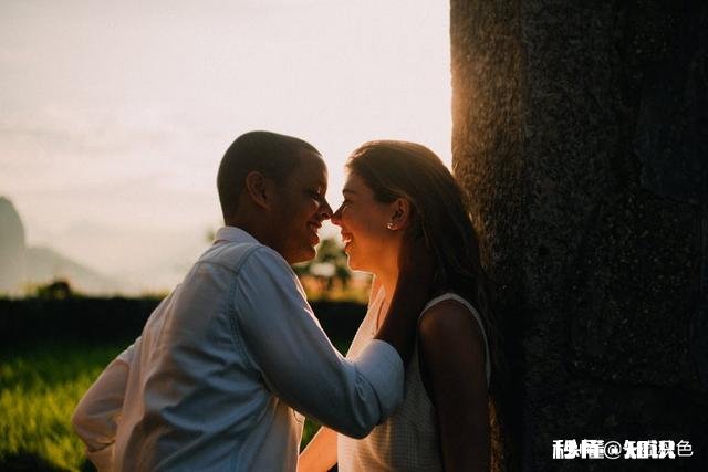 一个你爱的但给你不了你想要的生活，一个爱你的但可以给你想要的生活该如何选择