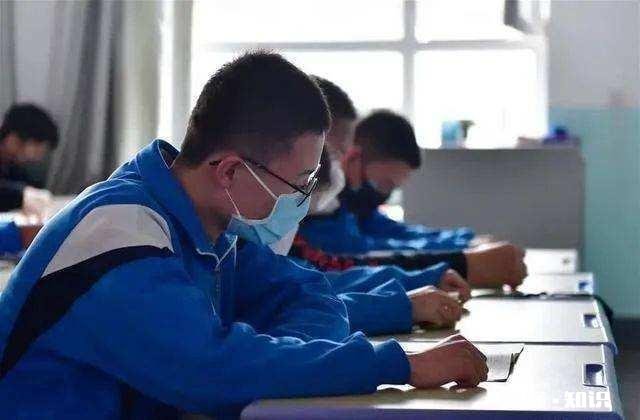 学校复学后，学校和家长应做好哪些防范措施