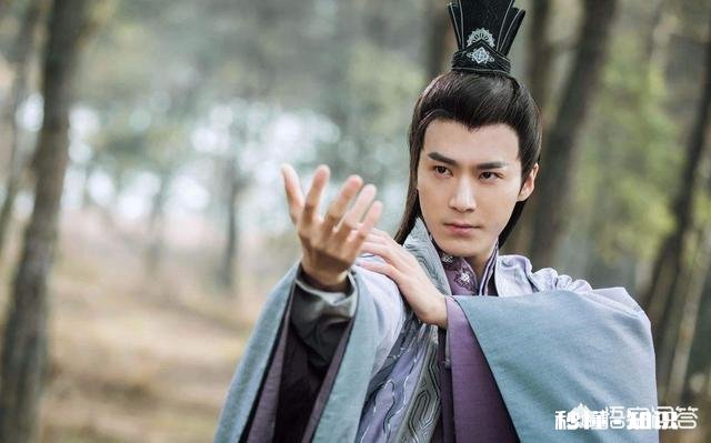 你觉得下一个爆红的明星是谁