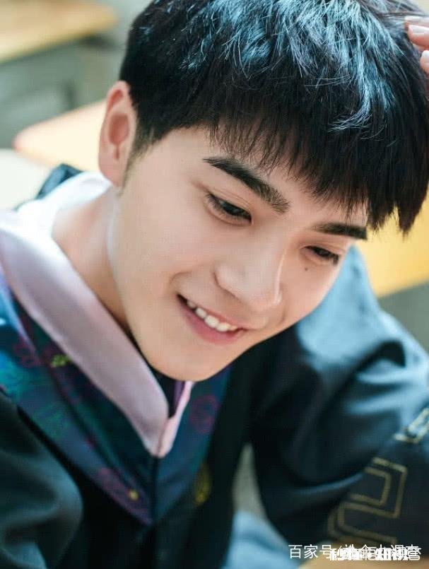 你觉得下一个爆红的明星是谁