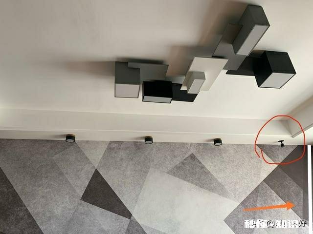 把一个射灯换成监控,怎么把其中的一个射灯电路改成一直通电