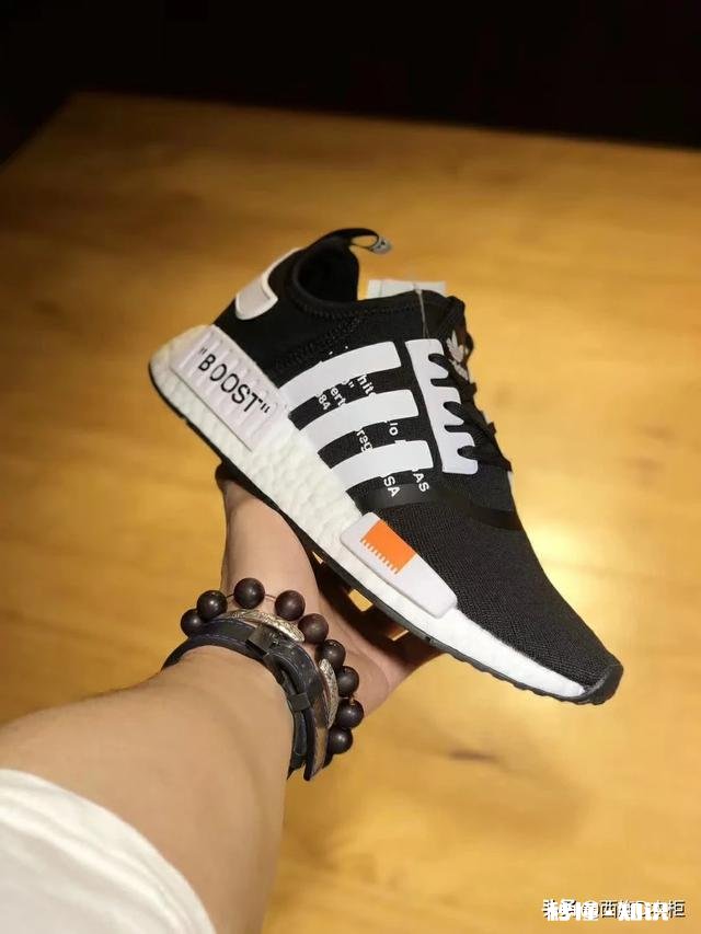 服装爆款千篇一律,感觉泯灭了个性,为什么还是会有人争相购买