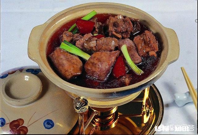 什么原因会导致咽喉干燥