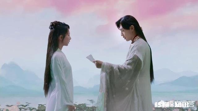 你觉得《东宫》会像《香蜜》一样成为年度爆款剧吗